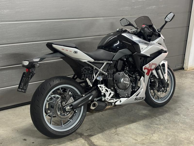 Suzuki Gsx8r gsx 8 r A2
