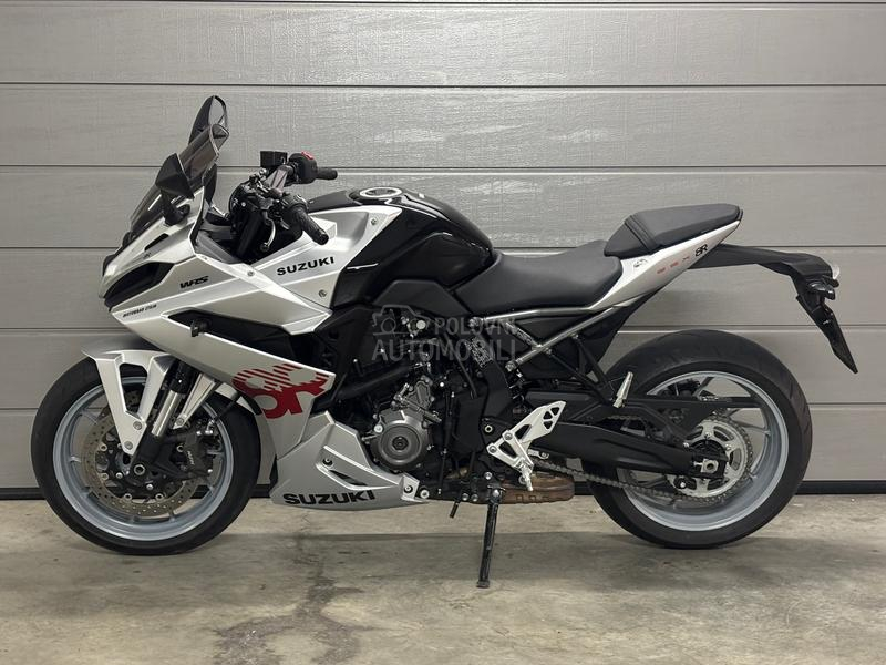 Suzuki Gsx8r gsx 8 r A2