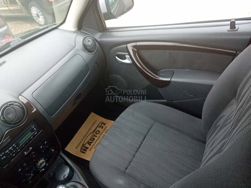 Dacia Duster 1.6