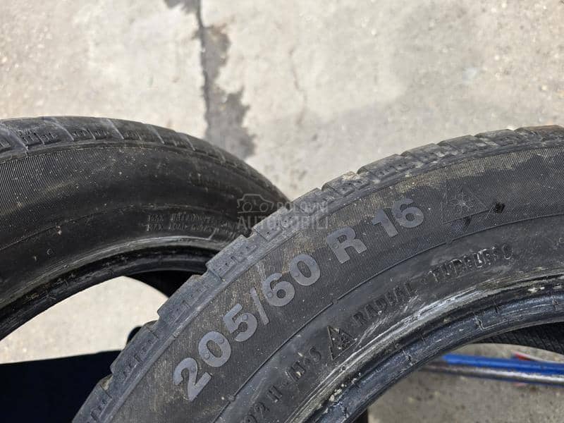 Continental 205/60 R16 Zimska