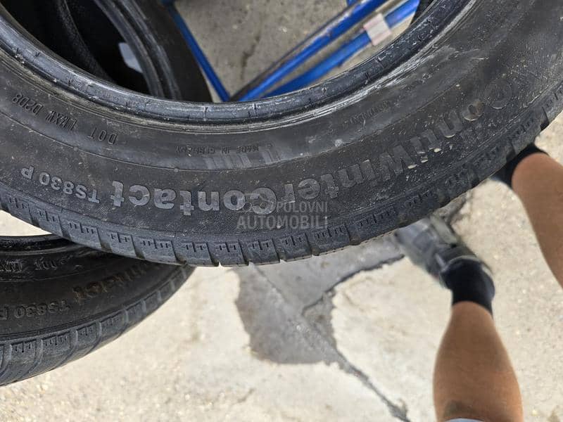 Continental 205/60 R16 Zimska