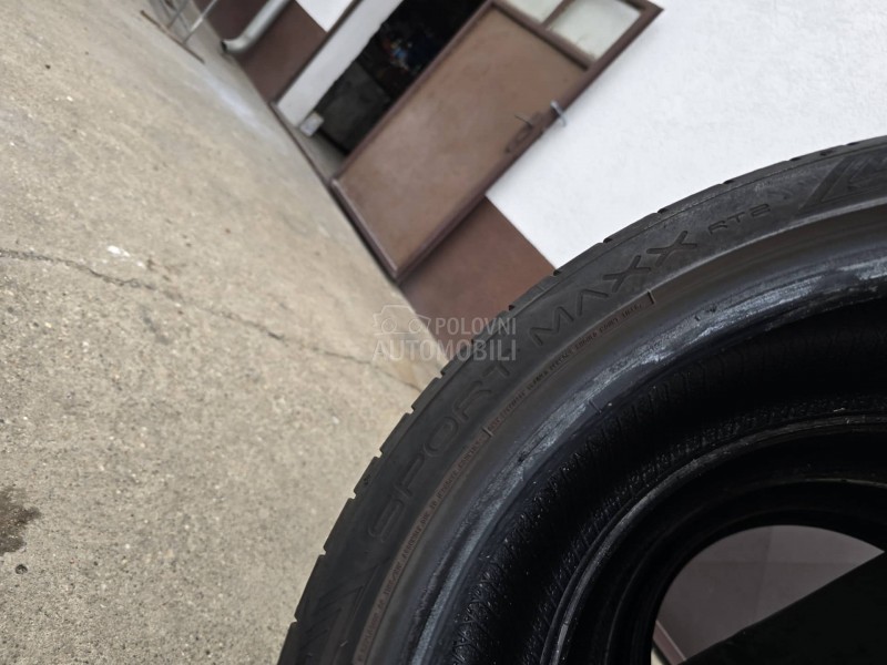 Dunlop 225/40 R18 Letnja