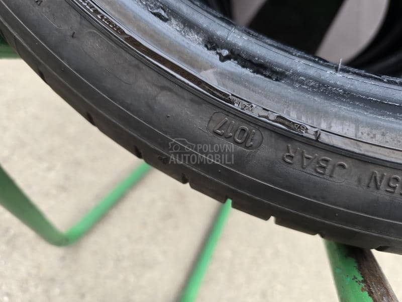 Dunlop 225/40 R18 Letnja