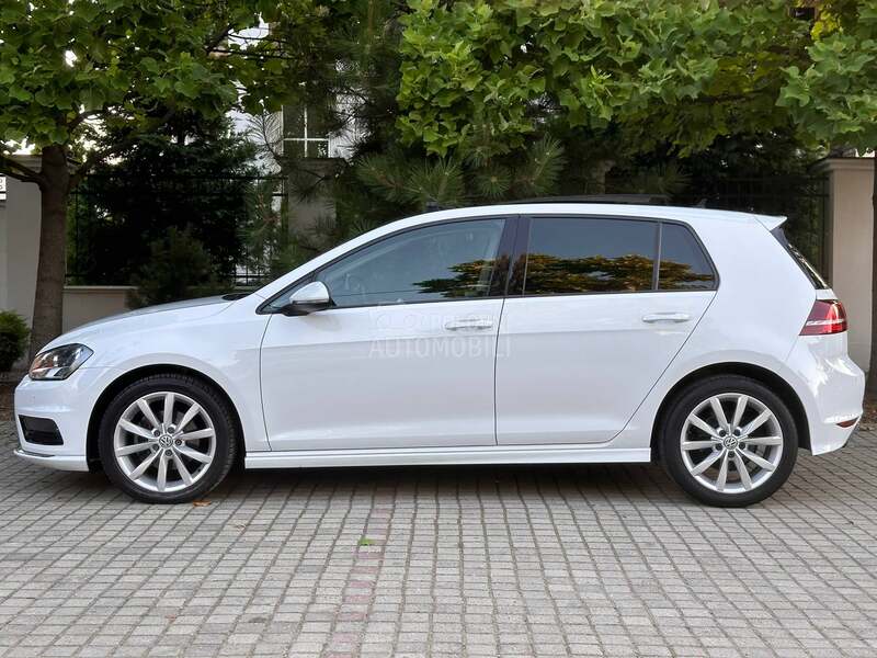 Volkswagen Golf 7 1.6TDI Rline/Pano