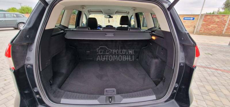 Ford Kuga 2.0TD Titanium NOVO