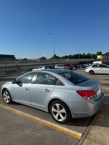 Chevrolet Cruze LS