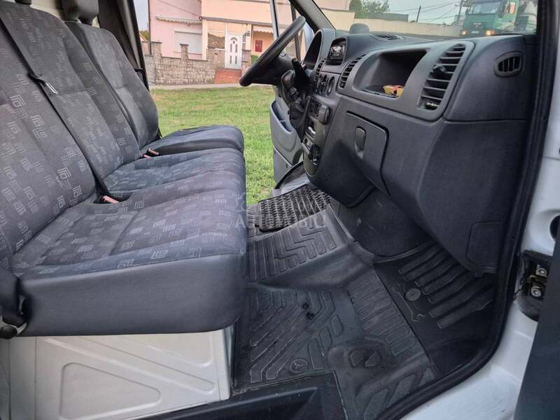 Mercedes Benz 616 cdi