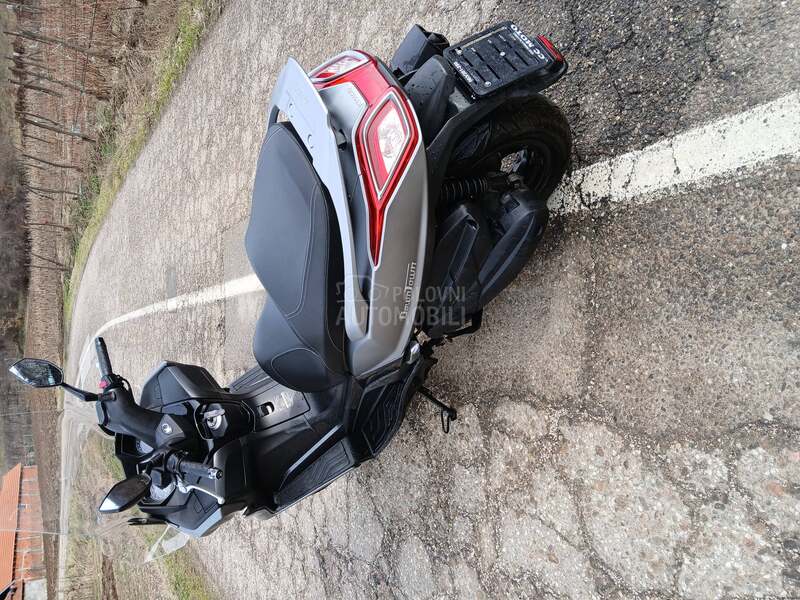 Kymco dobluo