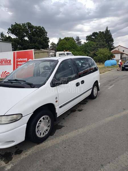 Chrysler Voyager regdugooo