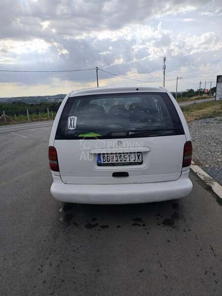 Chrysler Voyager regdugooo