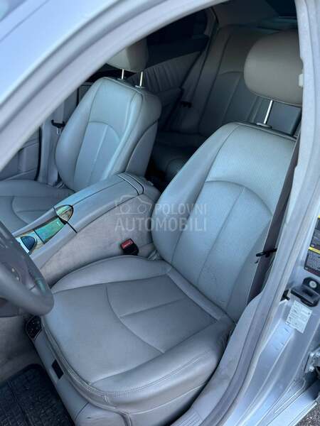 Mercedes Benz E 320 