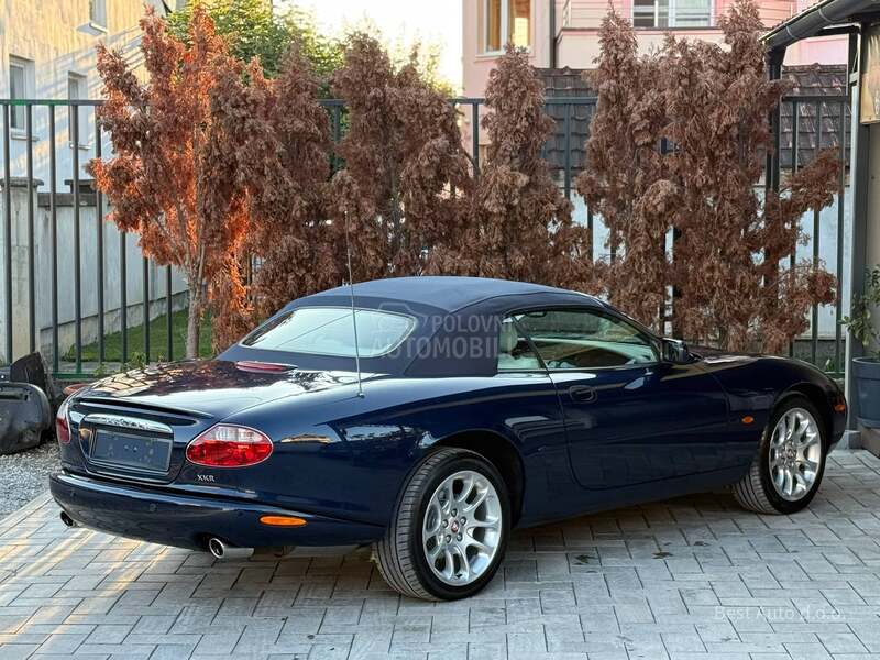 Jaguar XKR 4.0 V8 SUPERCHARGED