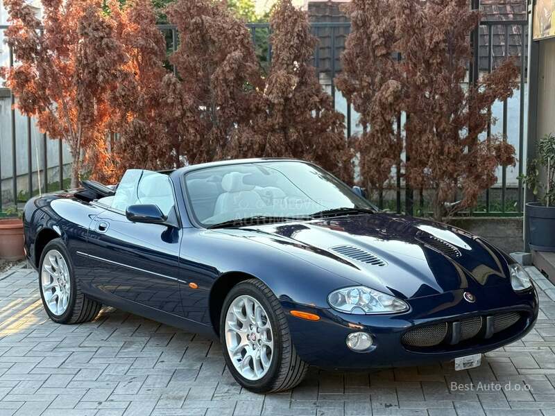 Jaguar XKR 4.0 V8 SUPERCHARGED
