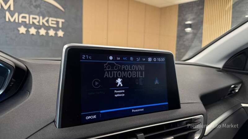 Peugeot 3008 //1.2//PANO/N O V