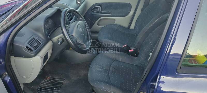 Renault Clio 1.2