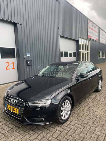 Audi A4 NAV/KOŽA/RESTYLE