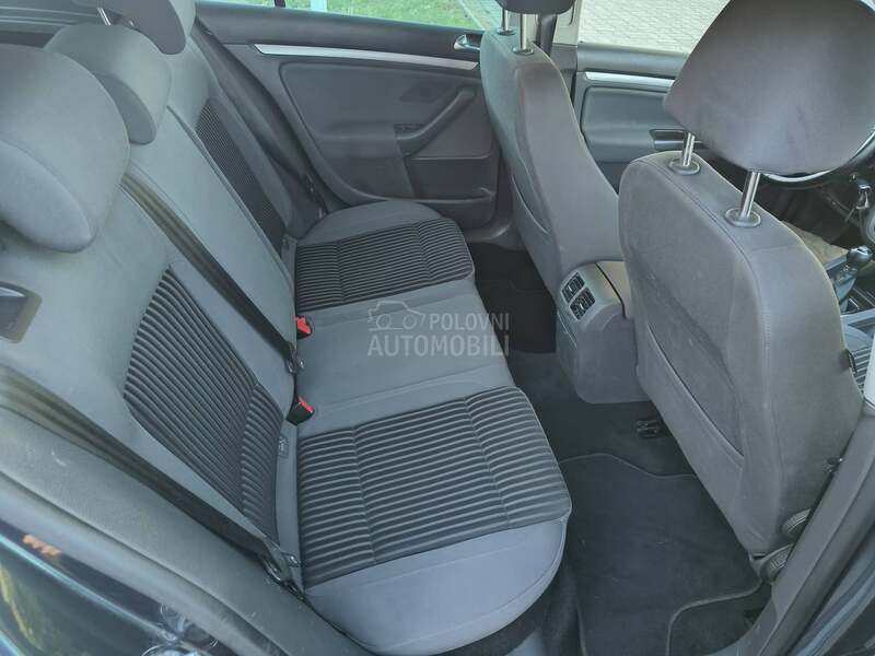 Volkswagen Golf 5 