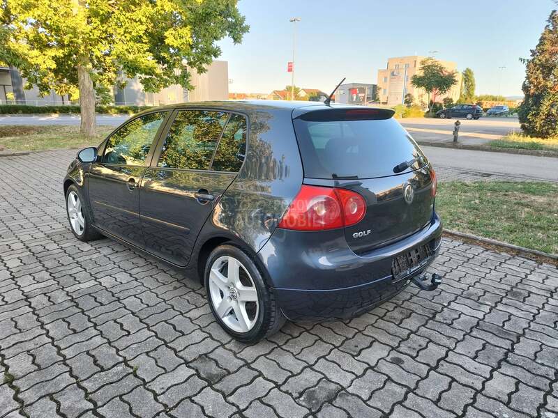 Volkswagen Golf 5 