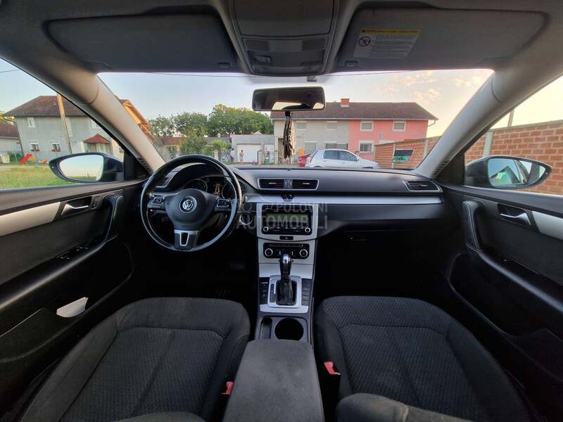 Volkswagen Passat B7 OČUVAN