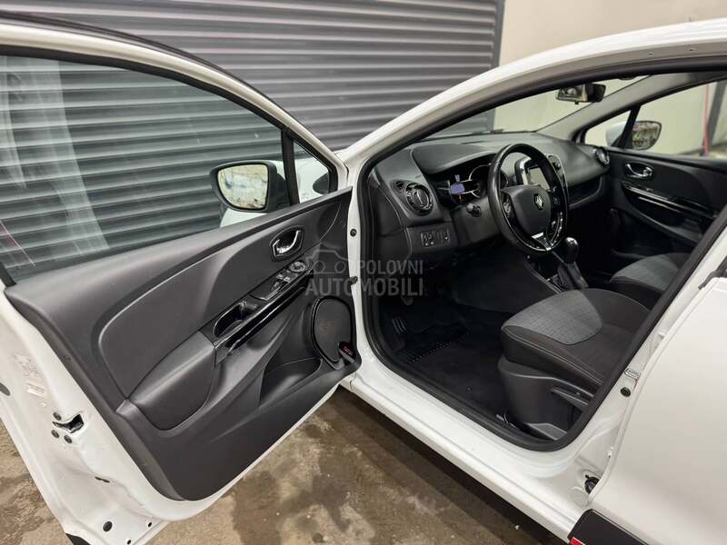 Renault Clio 0.9 TCE NAV CH