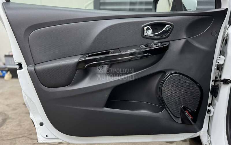 Renault Clio 0.9 TCE NAV CH