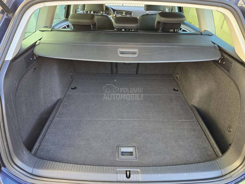 Volkswagen Golf 7 1.6TDI / R Line DSG