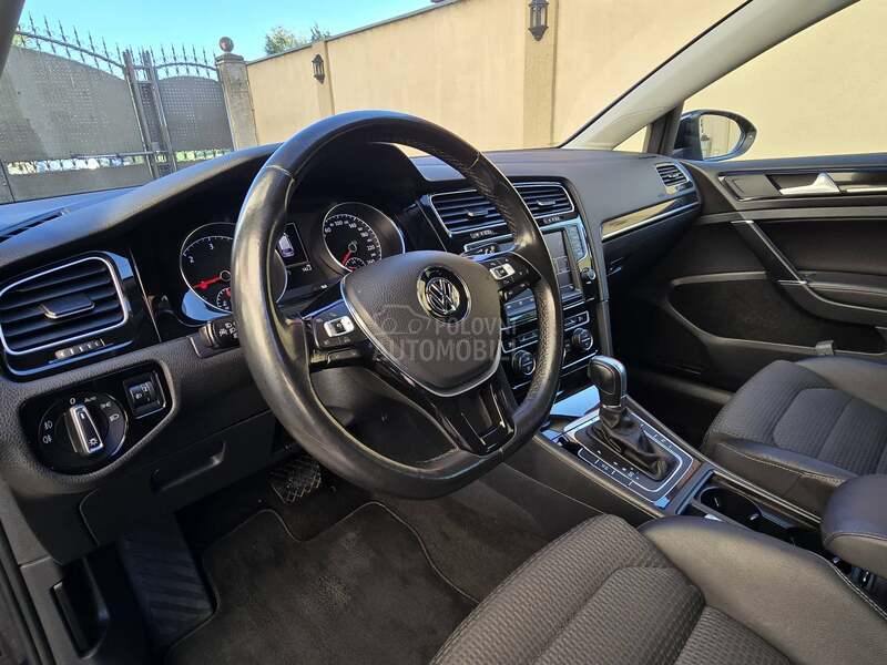Volkswagen Golf 7 1.6TDI / R Line DSG