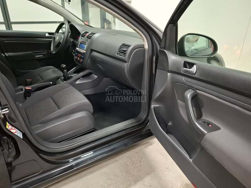 Volkswagen Golf 5 1.9TDI