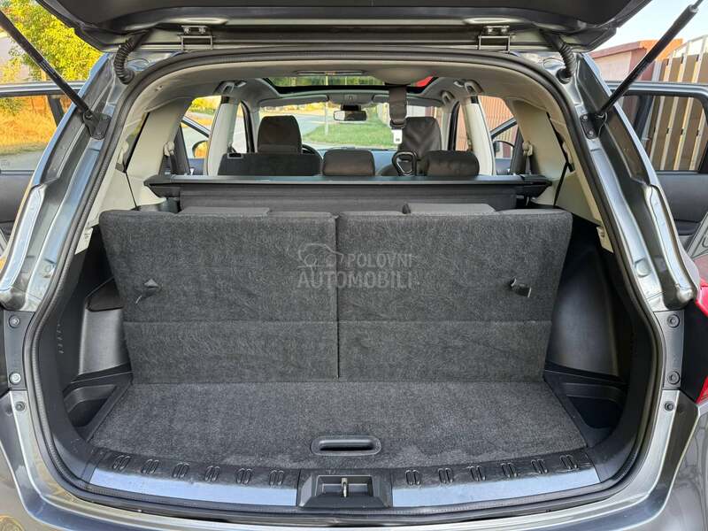 Nissan Qashqai + 2 1,5dci/7.sed/n.avi