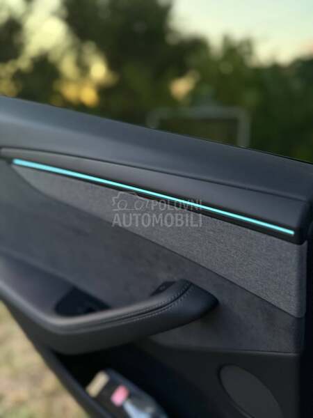 Tesla Model Y T.PumpaAWD Nov