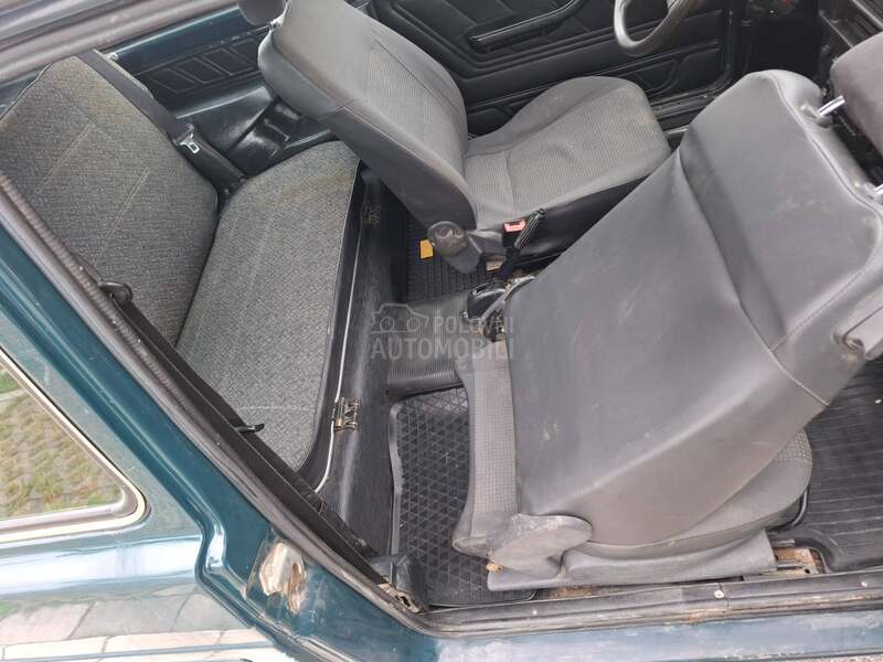 Lada Niva 1.7i