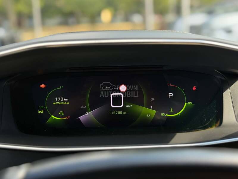 Peugeot 2008 GT/Kamera/3DVirtual