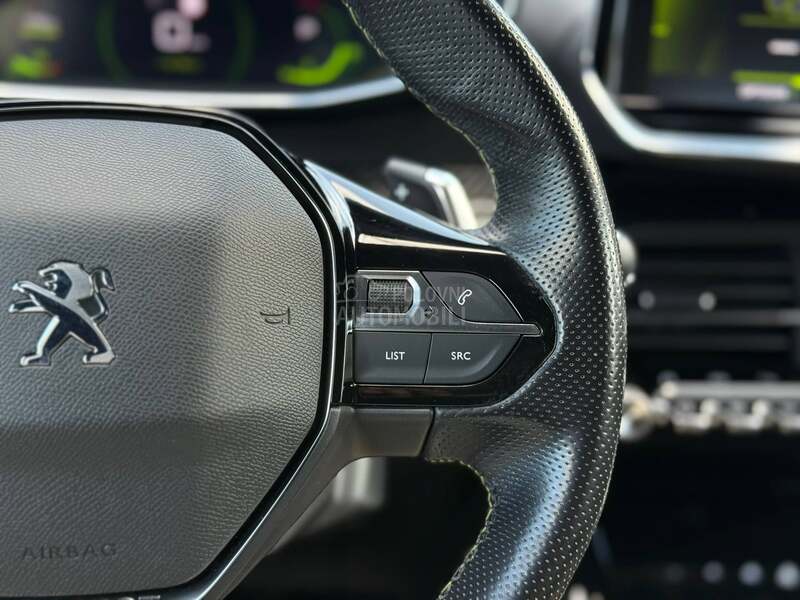 Peugeot 2008 GT/Kamera/3DVirtual