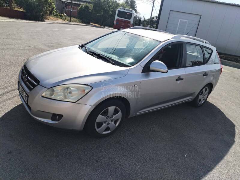 Kia cee`d sw 