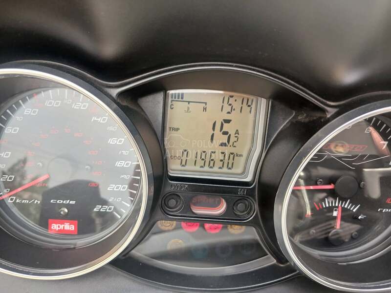 Aprilia SRV 850