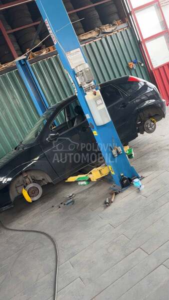 Ford Focus ST170