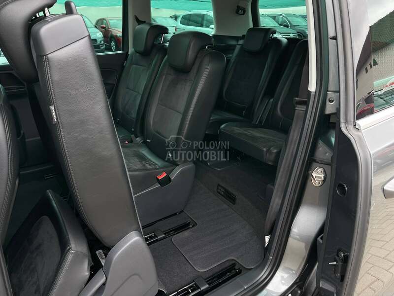 Volkswagen Sharan TDI DSG 7 MESTA CH