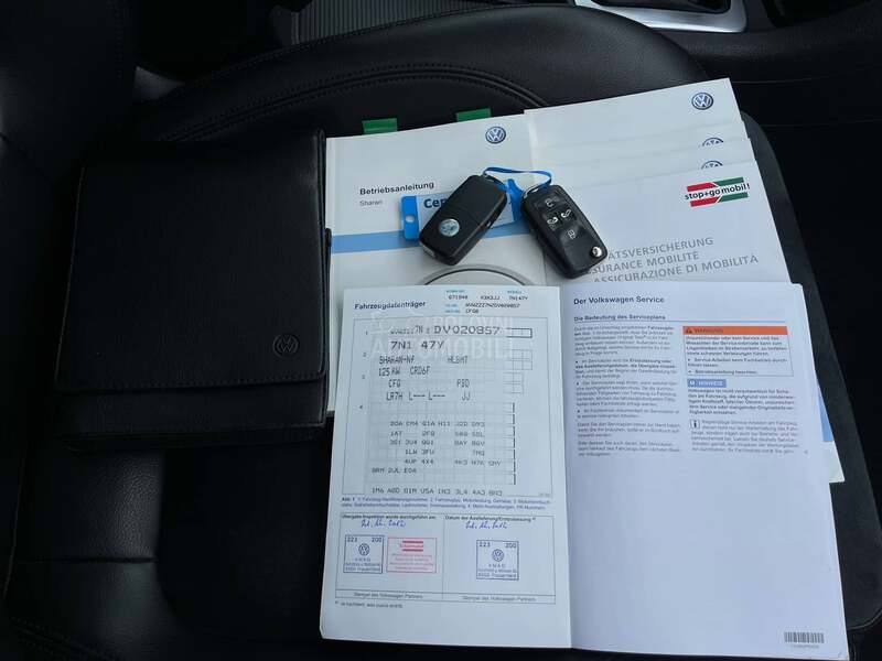 Volkswagen Sharan TDI DSG 7 MESTA CH