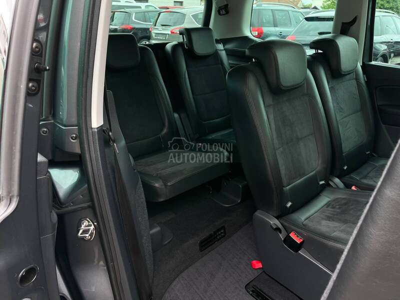 Volkswagen Sharan TDI DSG 7 MESTA CH