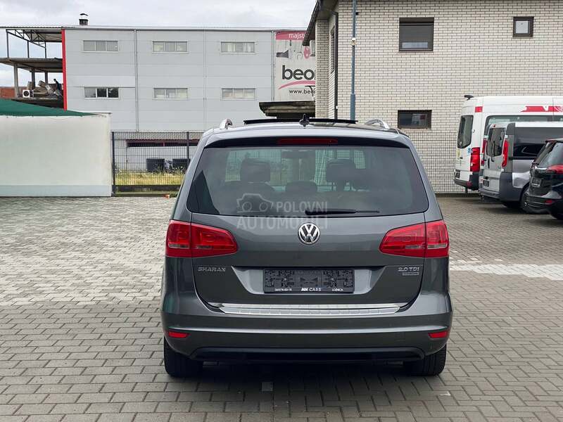 Volkswagen Sharan TDI DSG 7 MESTA CH
