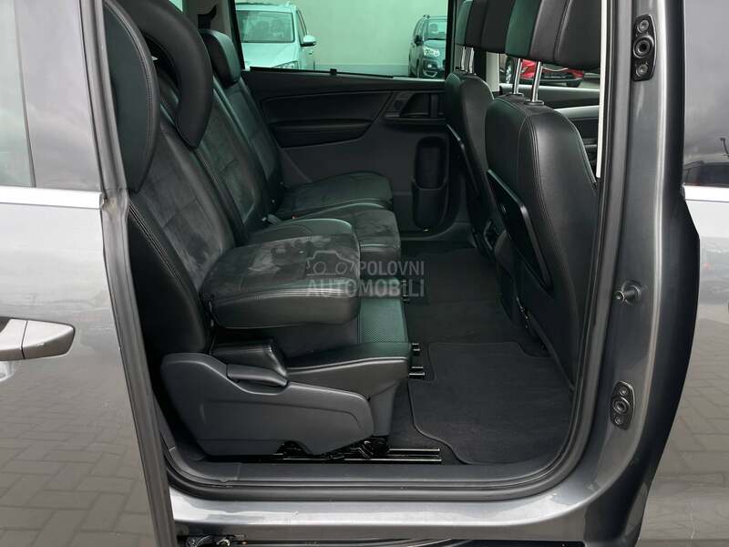Volkswagen Sharan TDI DSG 7 MESTA CH