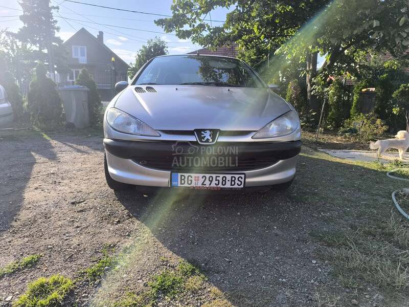 Peugeot 206 