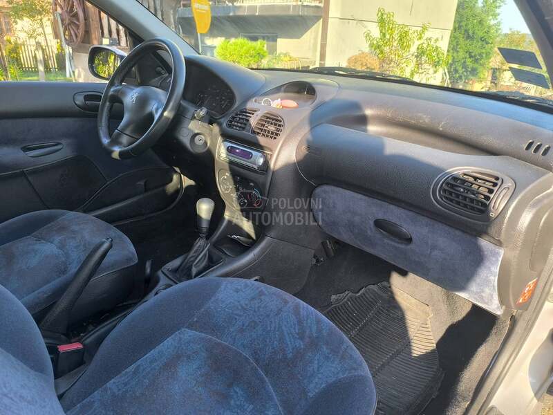 Peugeot 206 