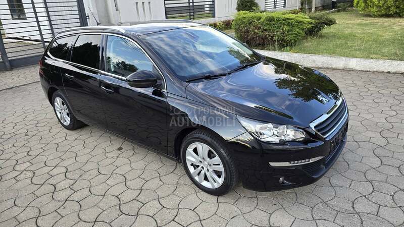 Peugeot 308 1.6 eHDI PANO