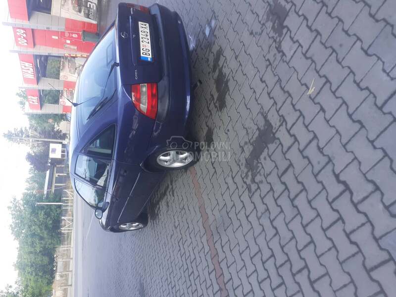 Opel Vectra B 