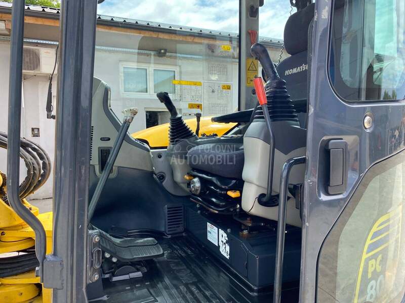Komatsu PC80