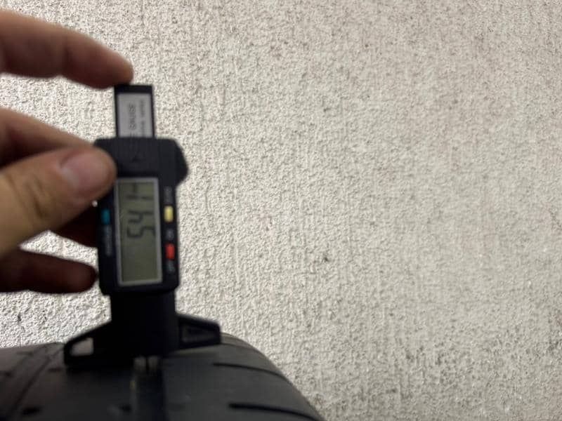 Pirelli 265/40 R21 Letnja