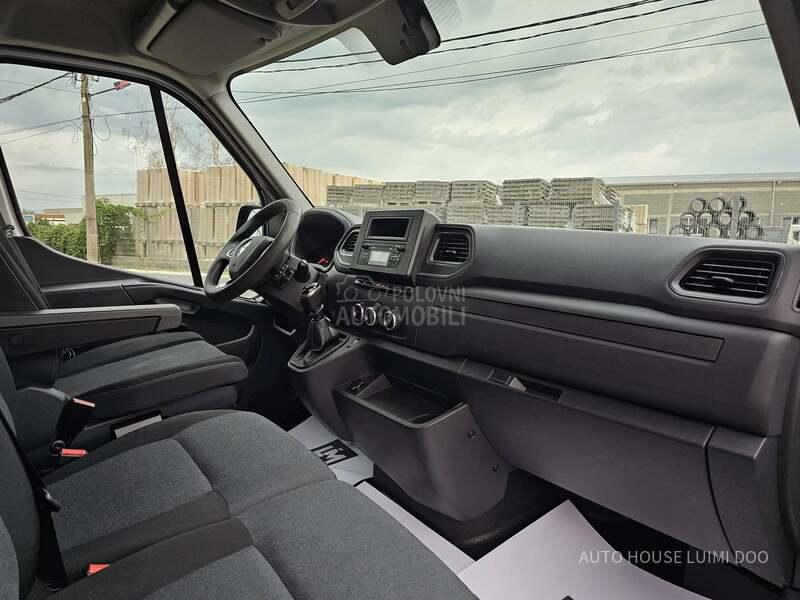 Renault Master 2.3dci REZERVISAN