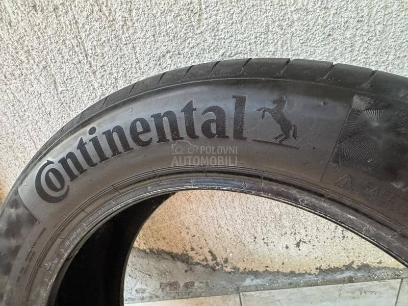 Continental 215/55 R17 Letnja