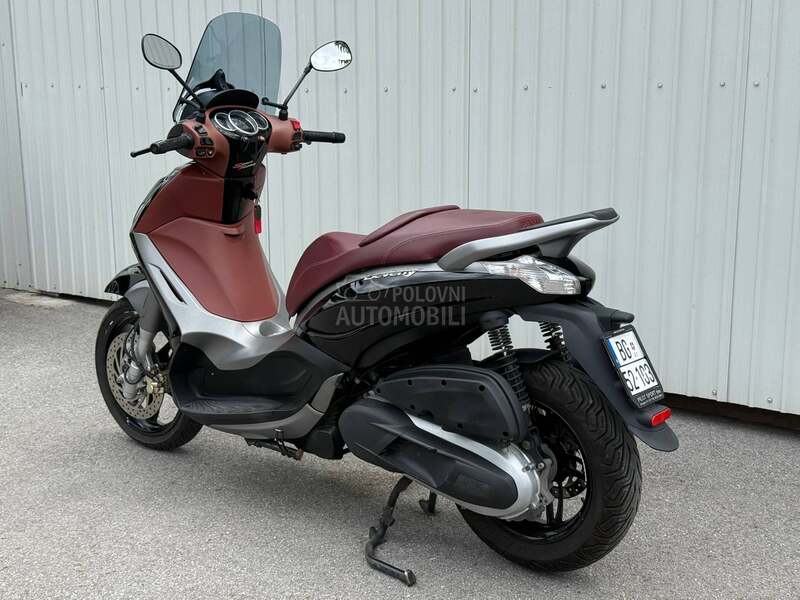 Piaggio Beverly 350 ST